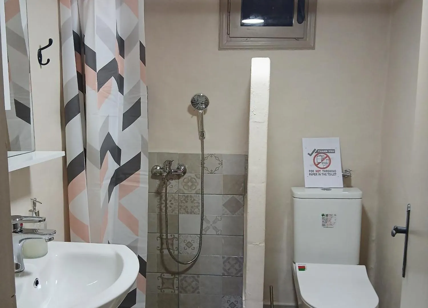 Kanela House Nea Kallikrateia اليونان